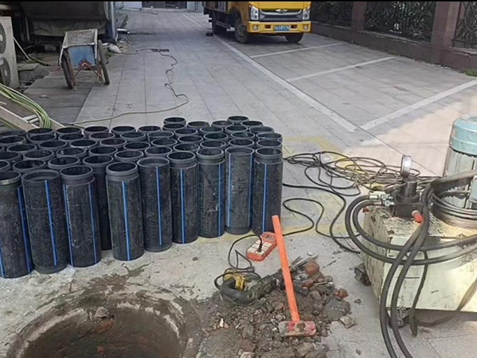 沛县PE置换管厂家 DN315置换管 非开挖管短管置换